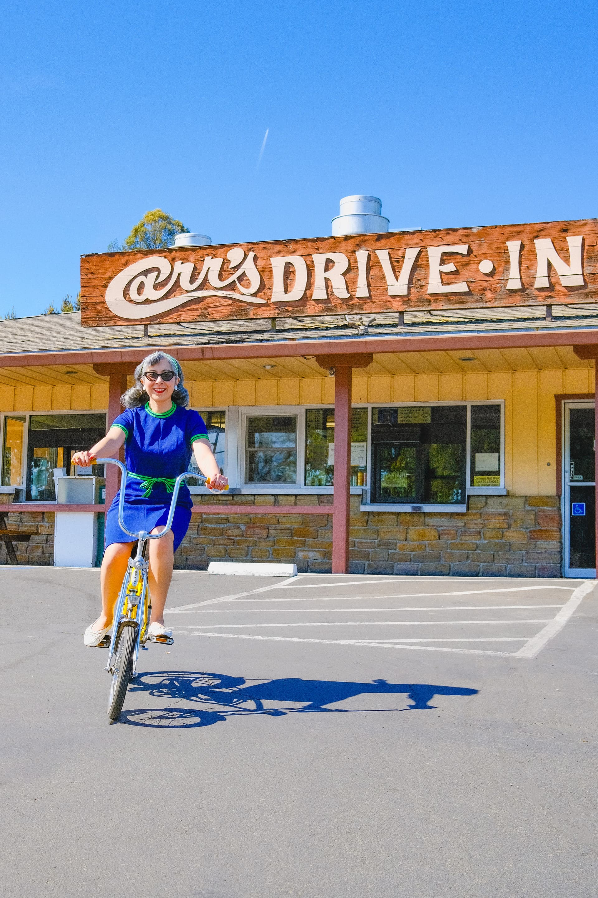 Cruisin' at Carr's Drive-In